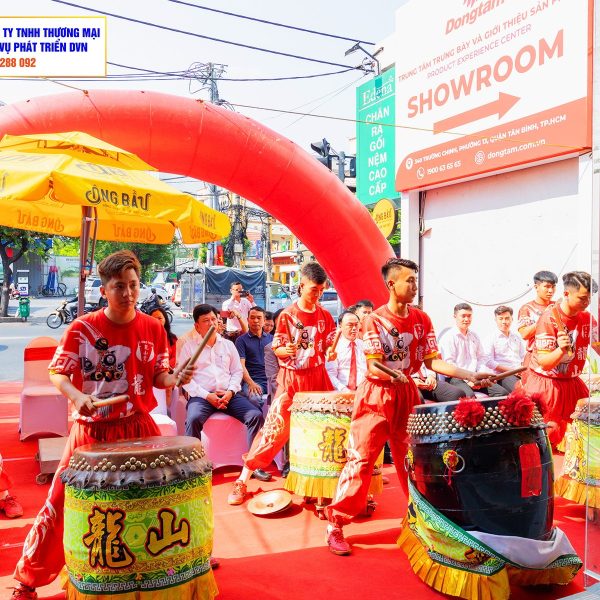 Khai trương - khánh thành